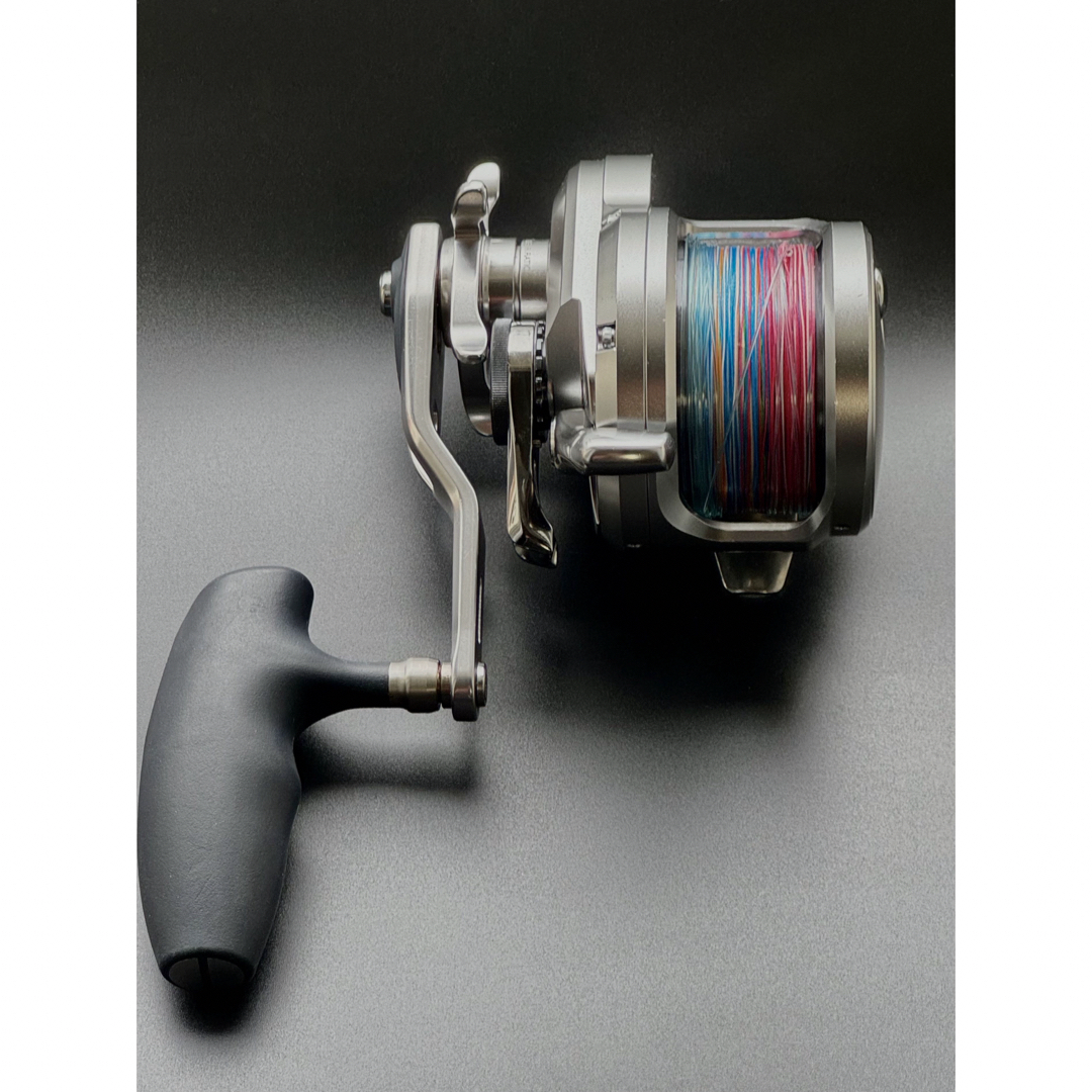 SHIMANO(シマノ)のシマノオシアジガー2001NR PG フォールレバー付き❣️ スポーツ/アウトドアのフィッシング(リール)の商品写真