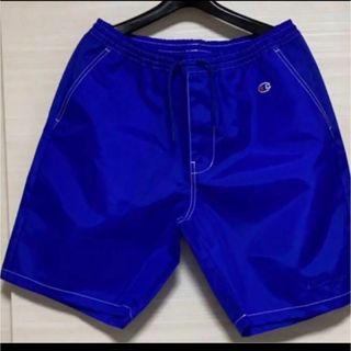 チャンピオン(Champion)のChampion ナイロンハーフパンツ タグ付き新品 Lサイズ(ショートパンツ)