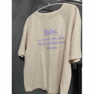 シーイン(SHEIN)のSHEIN tシャツ(Tシャツ/カットソー(半袖/袖なし))