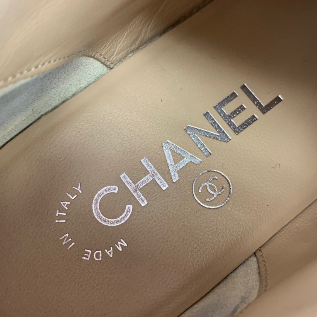 CHANEL(シャネル)のシャネル CHANEL スニーカー 靴 シューズ ウール レザー グレー ブラック ハイカットスニーカー ココマーク レディースの靴/シューズ(スニーカー)の商品写真