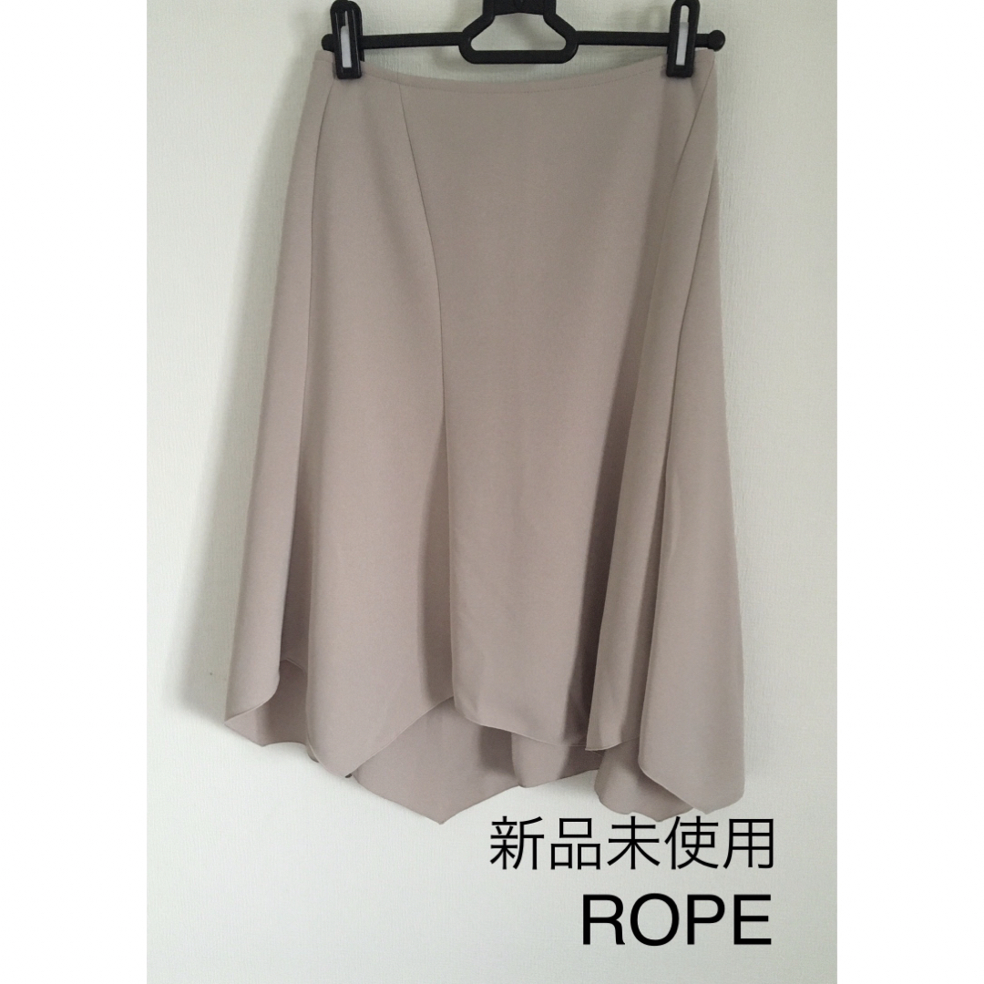 ROPE’(ロペ)の未使用♦ROPE アシンメトリースカート レディースのスカート(ひざ丈スカート)の商品写真