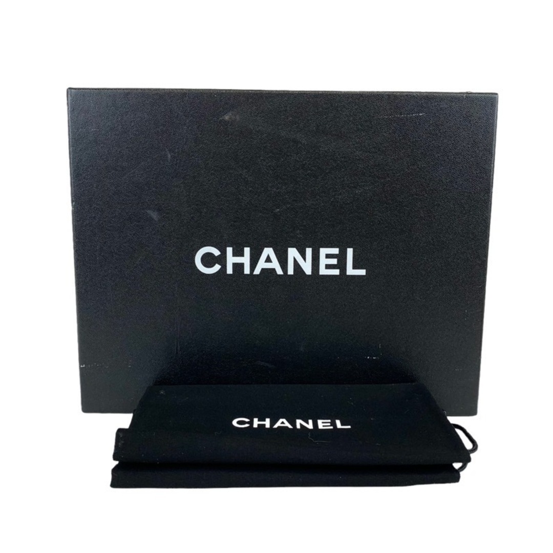 CHANEL(シャネル)のシャネル CHANEL パンプス 靴 シューズ レザー ベージュ ブラック 未使用 ココマーク リボン パール パーティーシューズ レディースの靴/シューズ(ハイヒール/パンプス)の商品写真