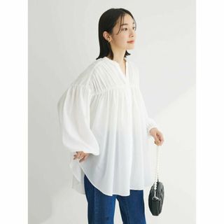 【オフホワイト】シャーリングボリュームスキッパーチュニック 24SS/体型カバー/長袖/レディース/ブラウス