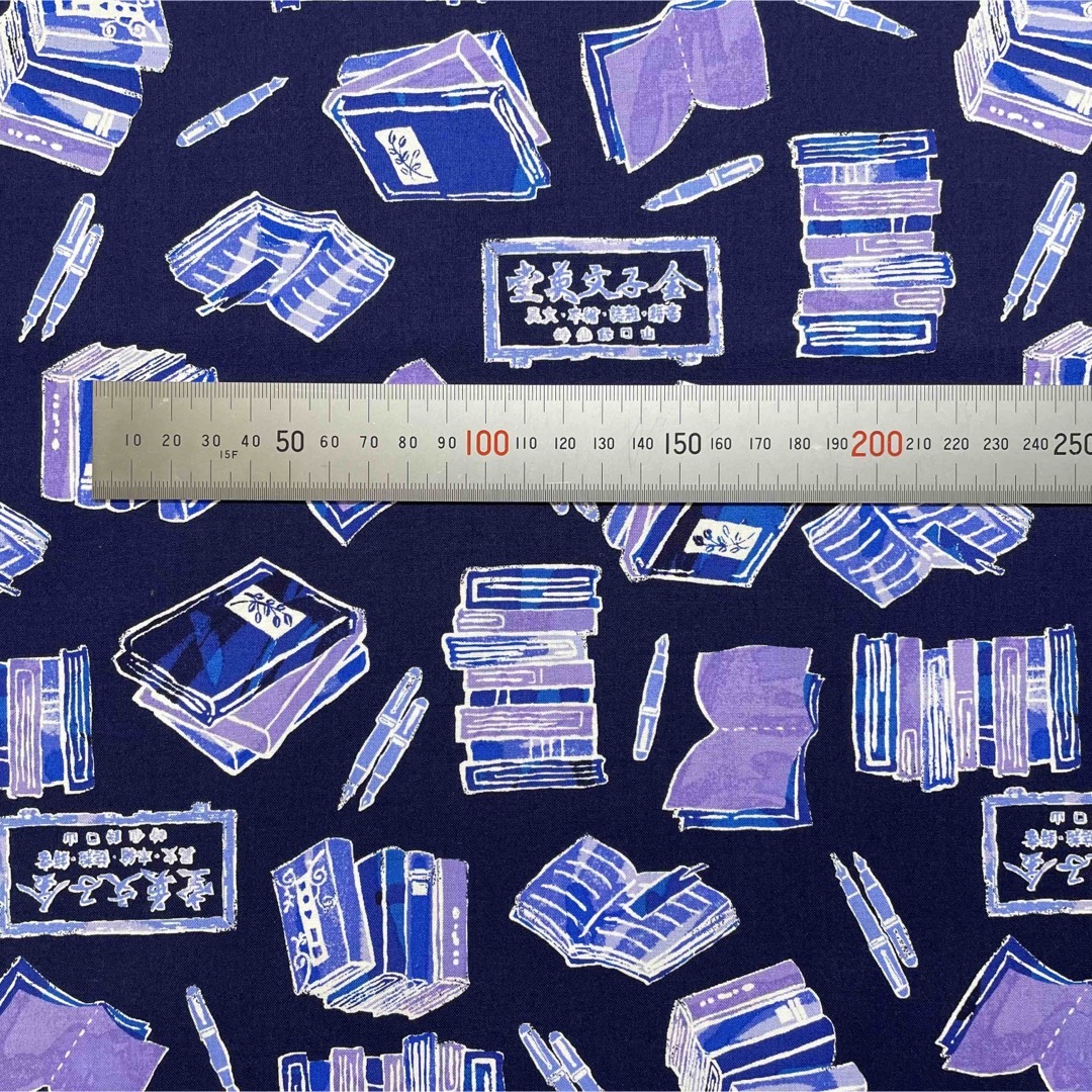 金子みすゞ、金子文英堂、シーチング生地、生地幅約110×50cm ハンドメイドの素材/材料(生地/糸)の商品写真