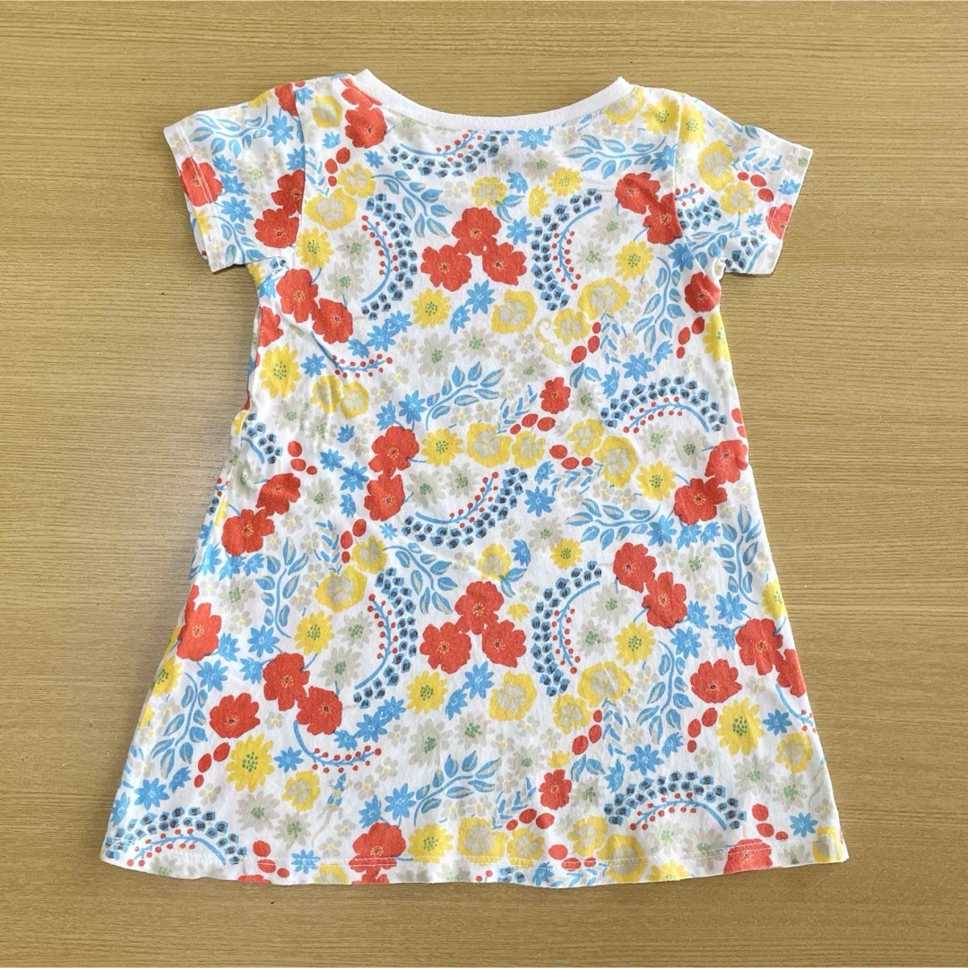 Design Tshirts Store graniph(グラニフ)のグラニフ　ワンピース　90 半袖　花柄 キッズ/ベビー/マタニティのキッズ服女の子用(90cm~)(ワンピース)の商品写真