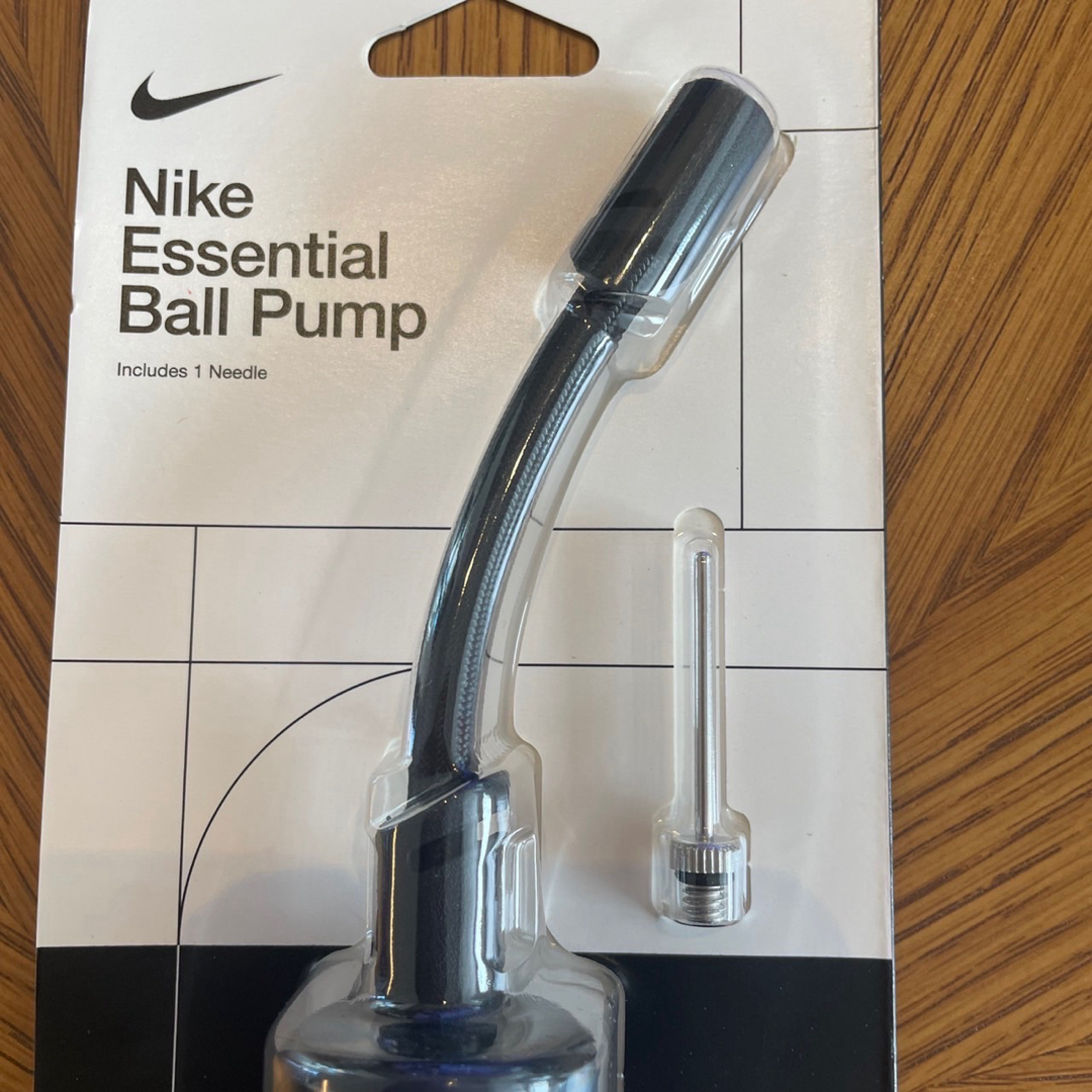 NIKE(ナイキ)の新品★NIKE★ ボール用　空気入れ スポーツ/アウトドアのスポーツ/アウトドア その他(その他)の商品写真