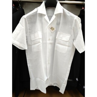 トスコテアトロン　半袖シャツ　開襟シャツ　オープンシャツ　白シャツ(シャツ)