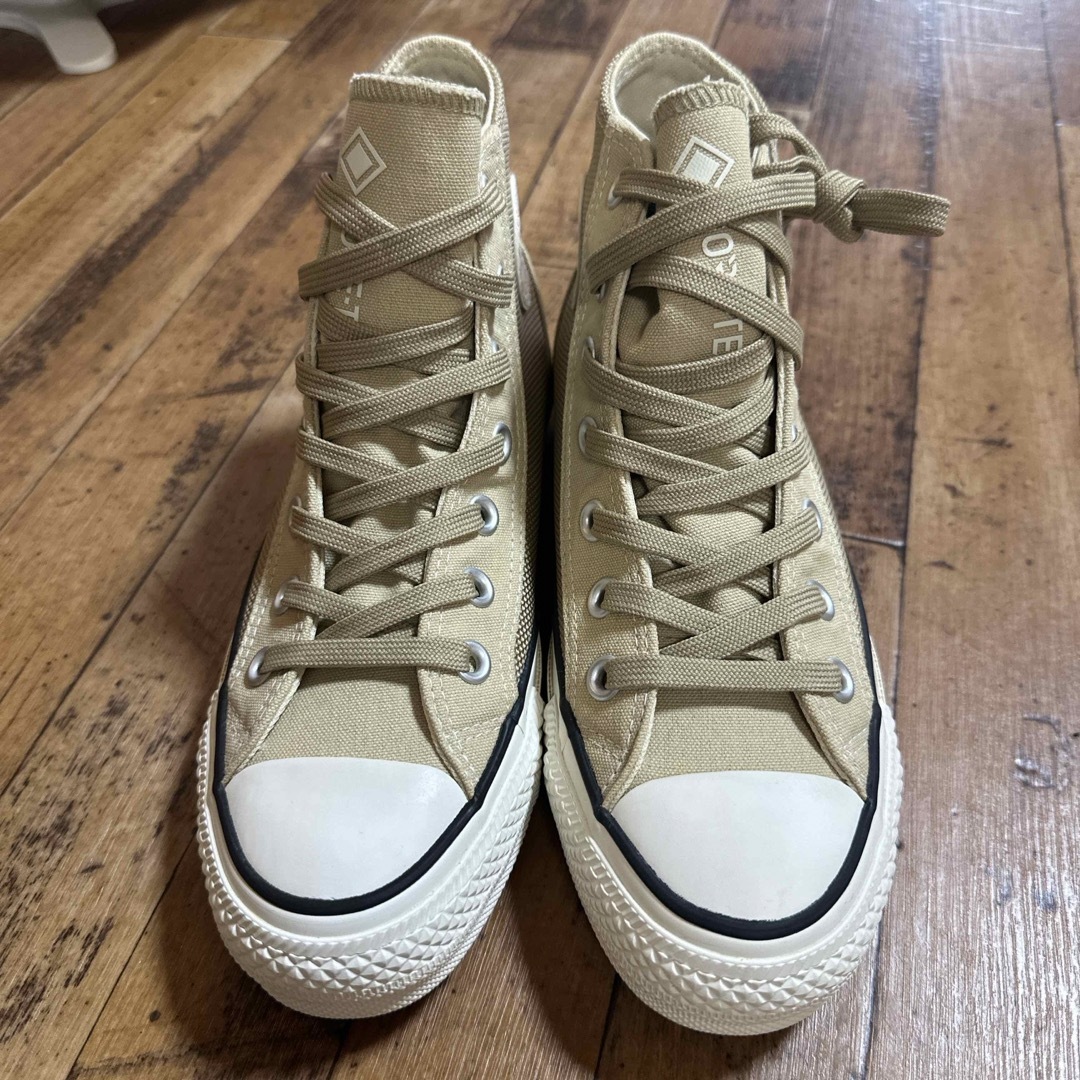 CONVERSE(コンバース)の23  CONVERSE ゴアテックス ベージュ ハイカット レディースの靴/シューズ(スニーカー)の商品写真