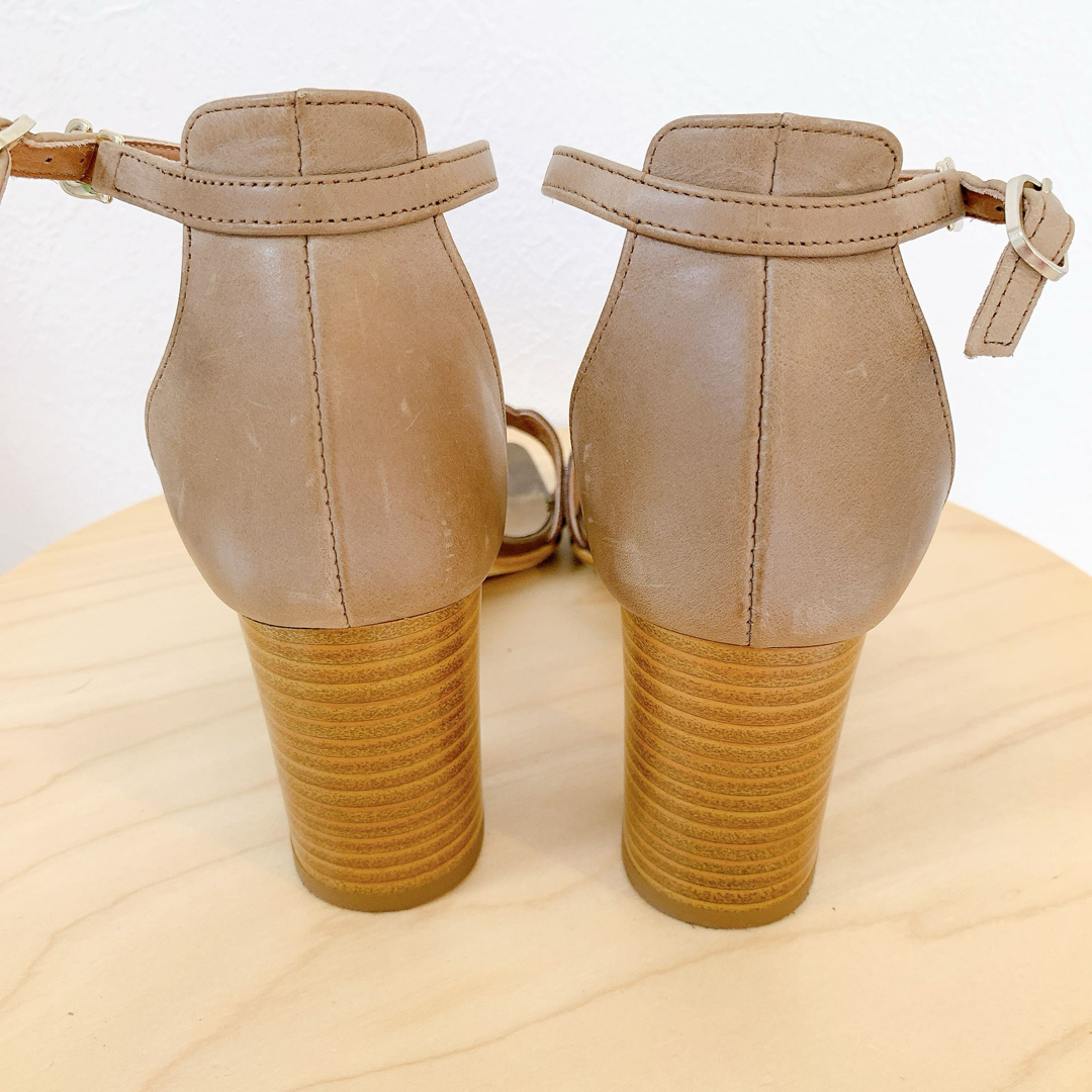 DIANA(ダイアナ)の5度のみ着用☆DIANA アンクル ヒール  レディースの靴/シューズ(ハイヒール/パンプス)の商品写真