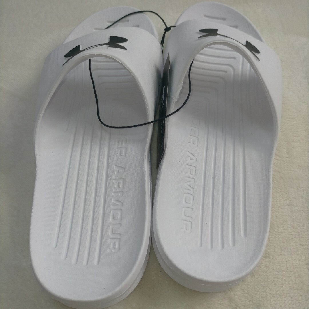UNDER ARMOUR(アンダーアーマー)のアンダーアーマー サンダル 28cm ホワイト シャワーサンダル UA メンズの靴/シューズ(サンダル)の商品写真