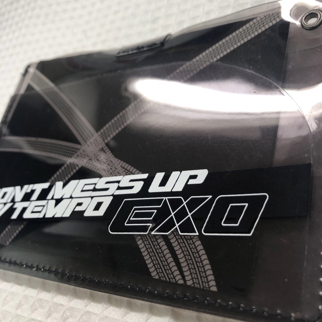 EXO(エクソ)のEXO セフン tempo トレカ パスポートウォレット 財布 エンタメ/ホビーのタレントグッズ(アイドルグッズ)の商品写真