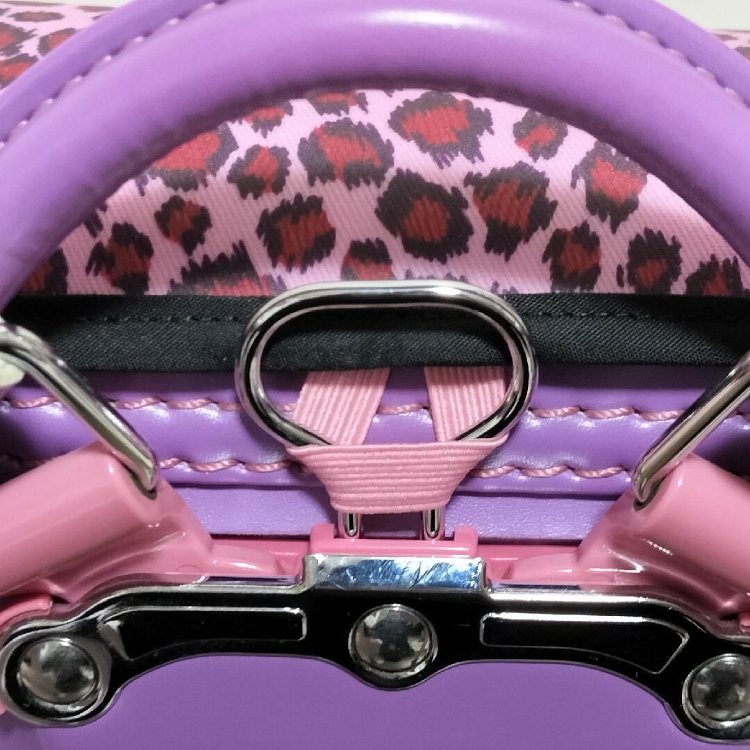ギャル系　ランドセルカバー　ヒョウ柄　ピンク　女の子用 ハンドメイドのキッズ/ベビー(ファッション雑貨)の商品写真
