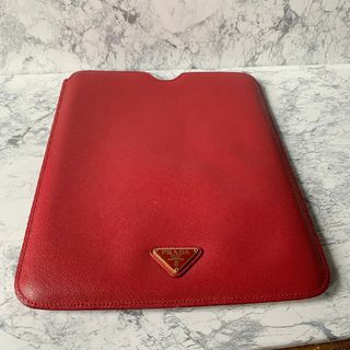 プラダ(PRADA)のPRADA iPad タブレットケース レッド iPadケース Fine(iPadケース)