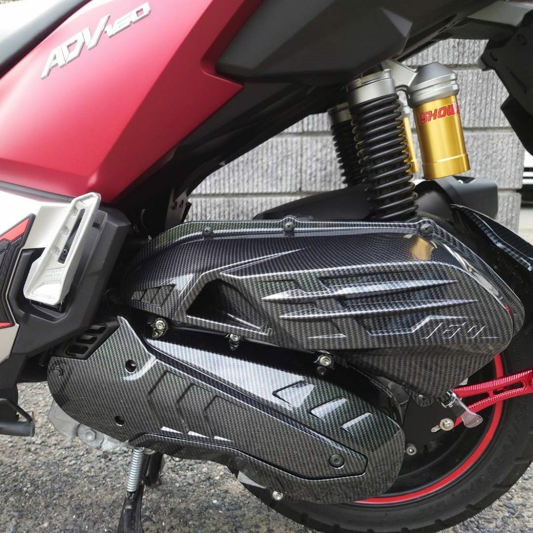 新型PCX(JK05/KF47)NEMO・エアクリーナーカバーカーボン色❗️❗️ 自動車/バイクのバイク(パーツ)の商品写真