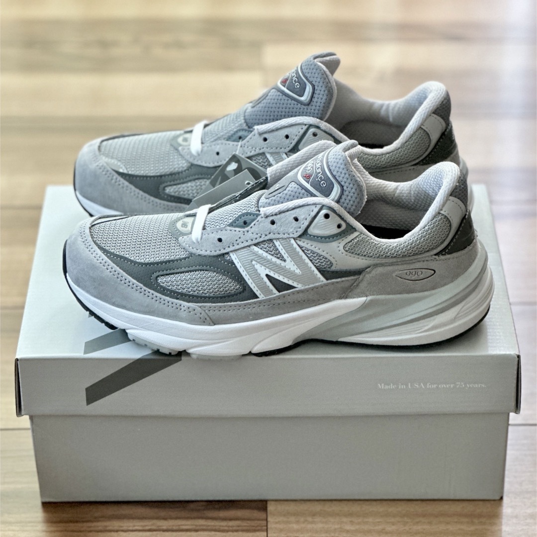 New Balance(ニューバランス)のニューバランス ウィメンズ W990GL6 990V6 26.5cm レディースの靴/シューズ(スニーカー)の商品写真