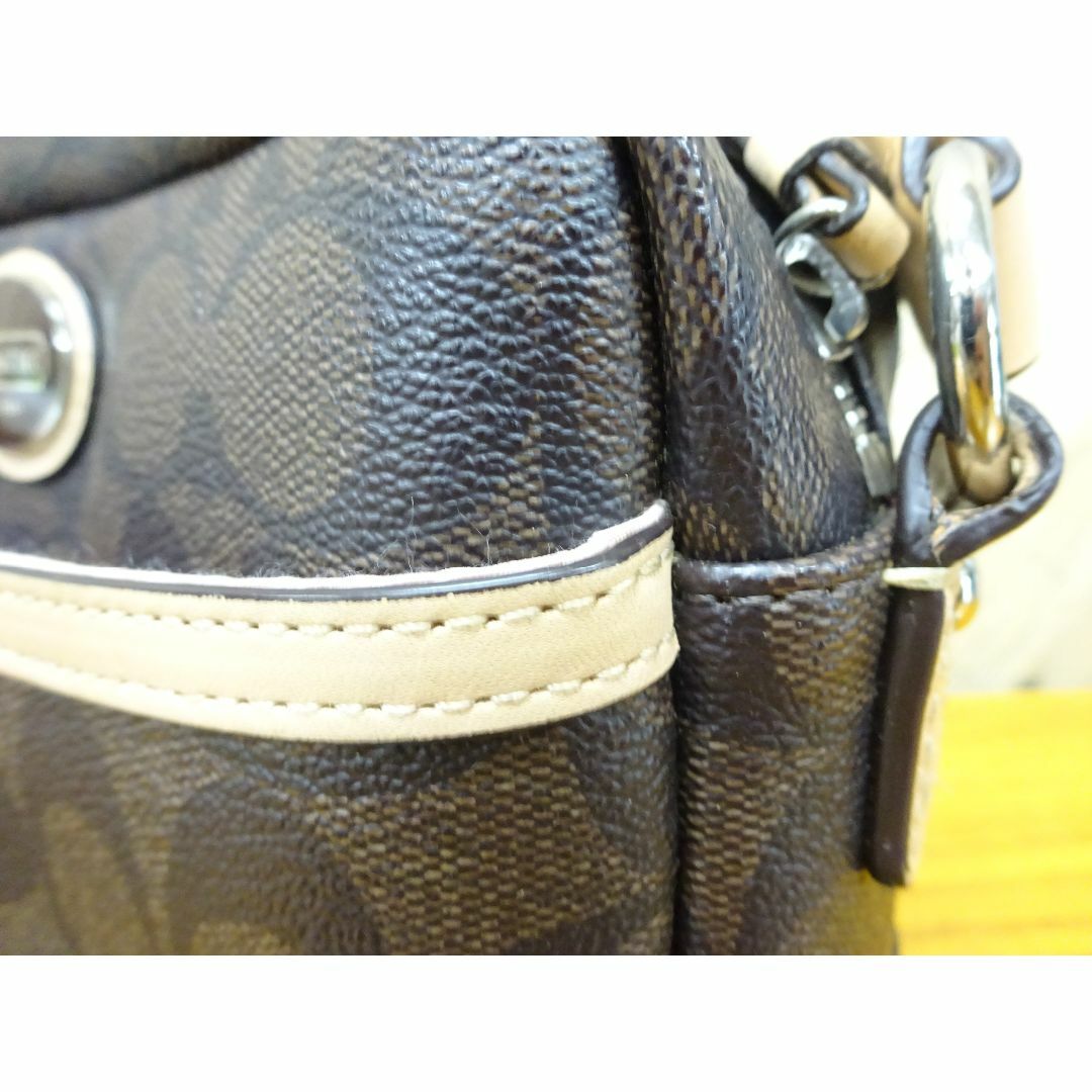 COACH(コーチ)のＫ池130/ COACH PVC シグネチャー ショルダーバッグ レディースのバッグ(ショルダーバッグ)の商品写真