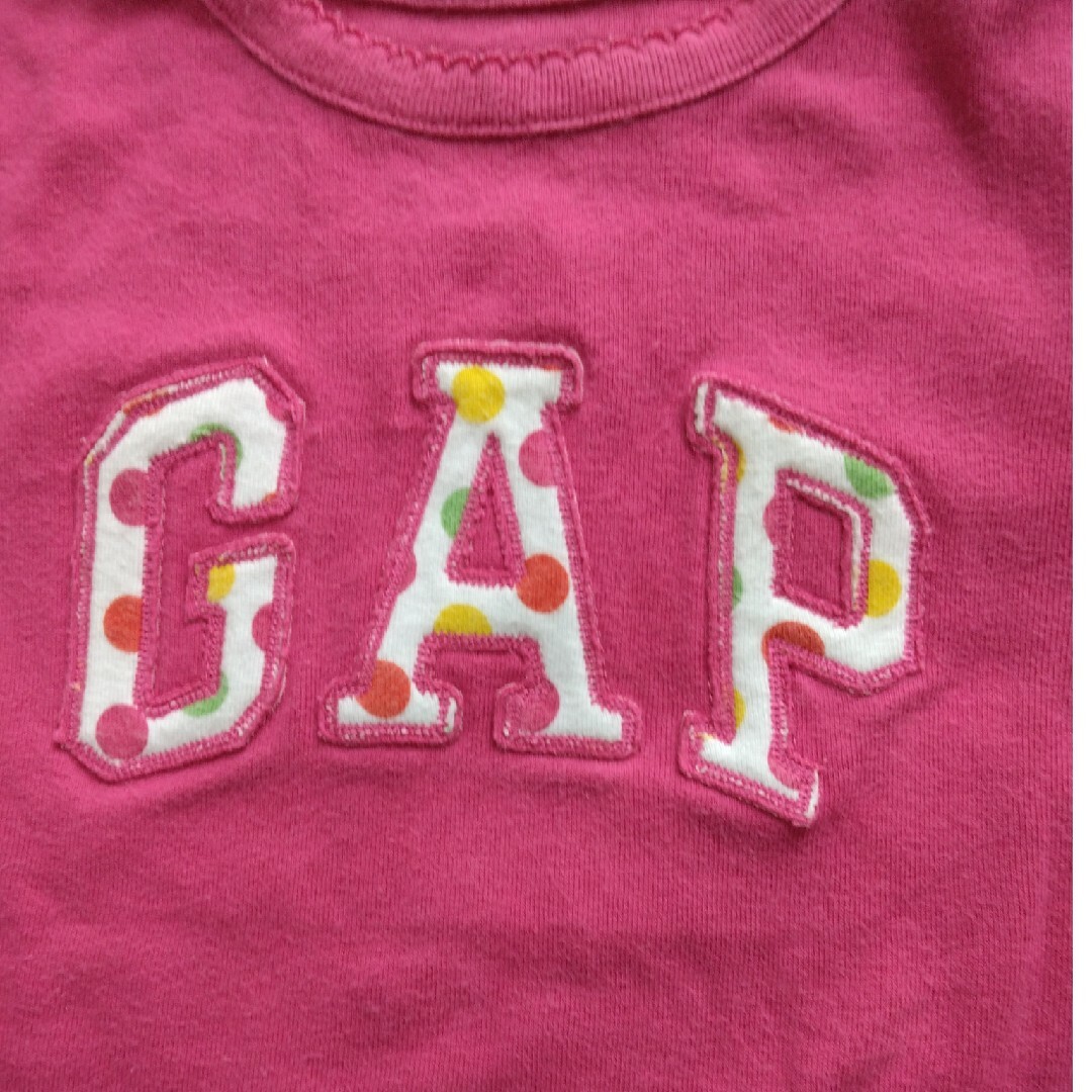 babyGAP(ベビーギャップ)の女児服3点セット　サイズ95 キッズ/ベビー/マタニティのキッズ服女の子用(90cm~)(Tシャツ/カットソー)の商品写真