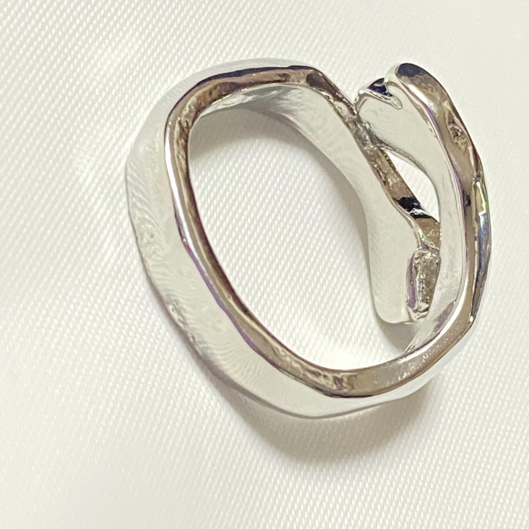 ハグ リング 指輪  レディースのアクセサリー(リング(指輪))の商品写真