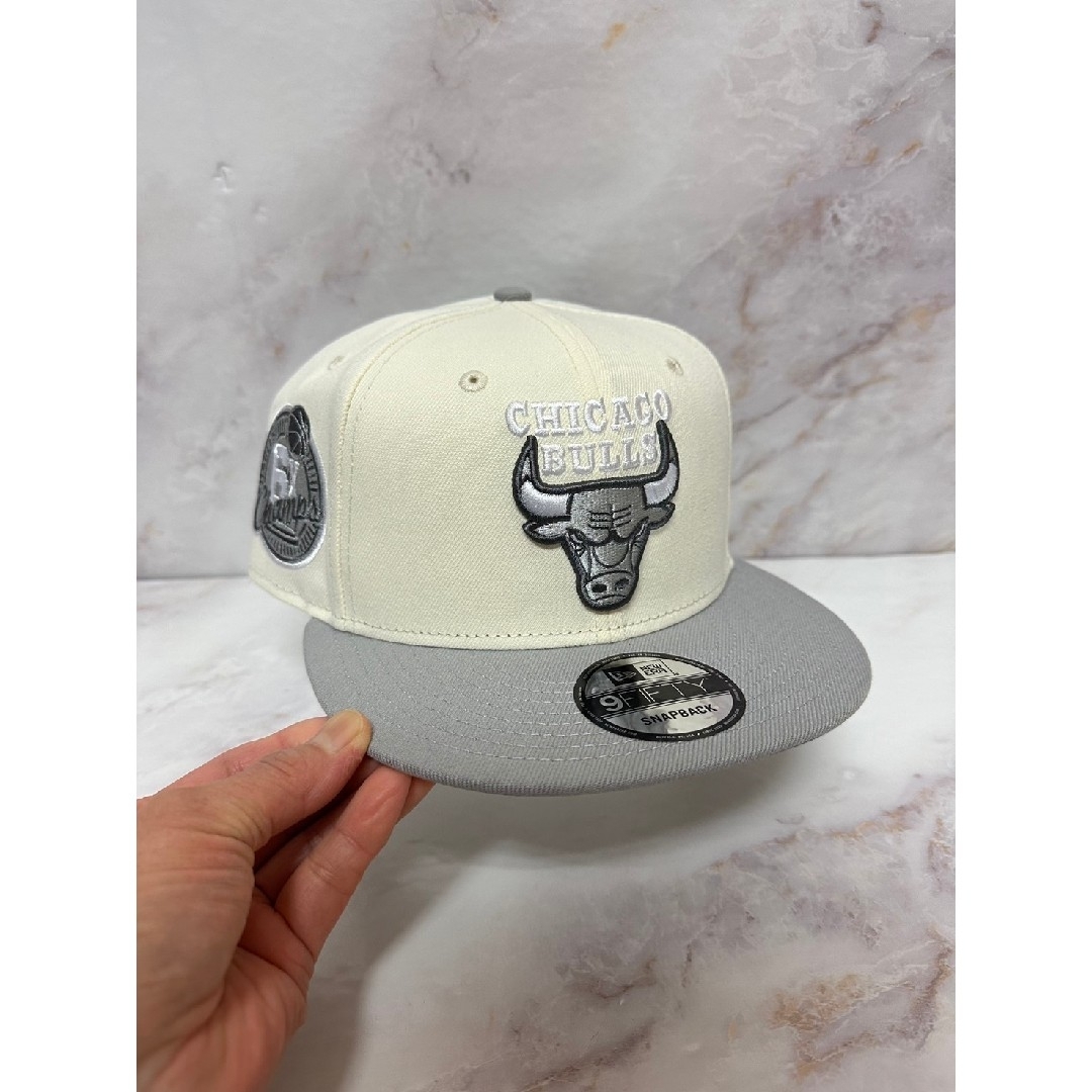 NEW ERA(ニューエラー)のNewera 9fifty シカゴブルズ 6×チャンピオンズ スナップバック メンズの帽子(キャップ)の商品写真