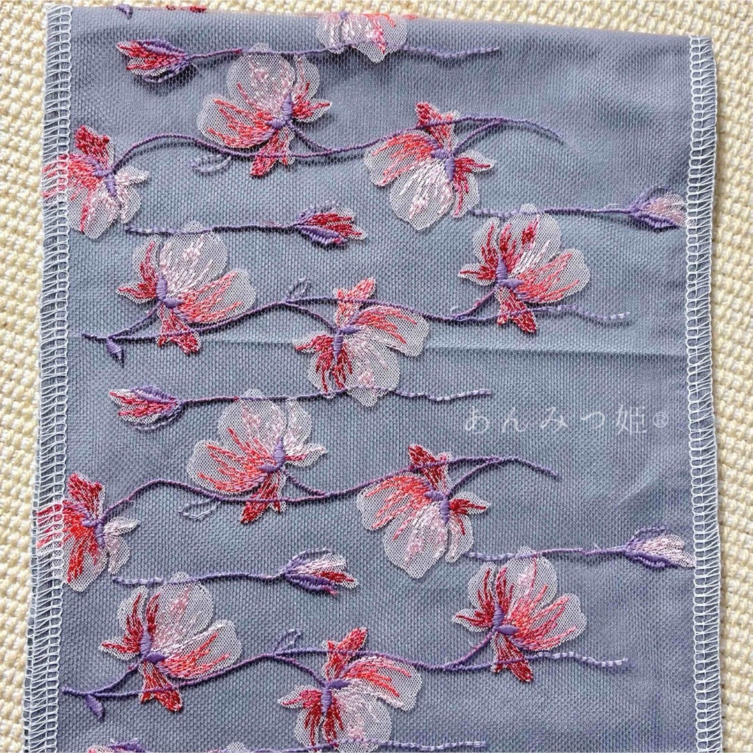 洗える刺繍半衿  シフォンフラワー レディースの水着/浴衣(和装小物)の商品写真