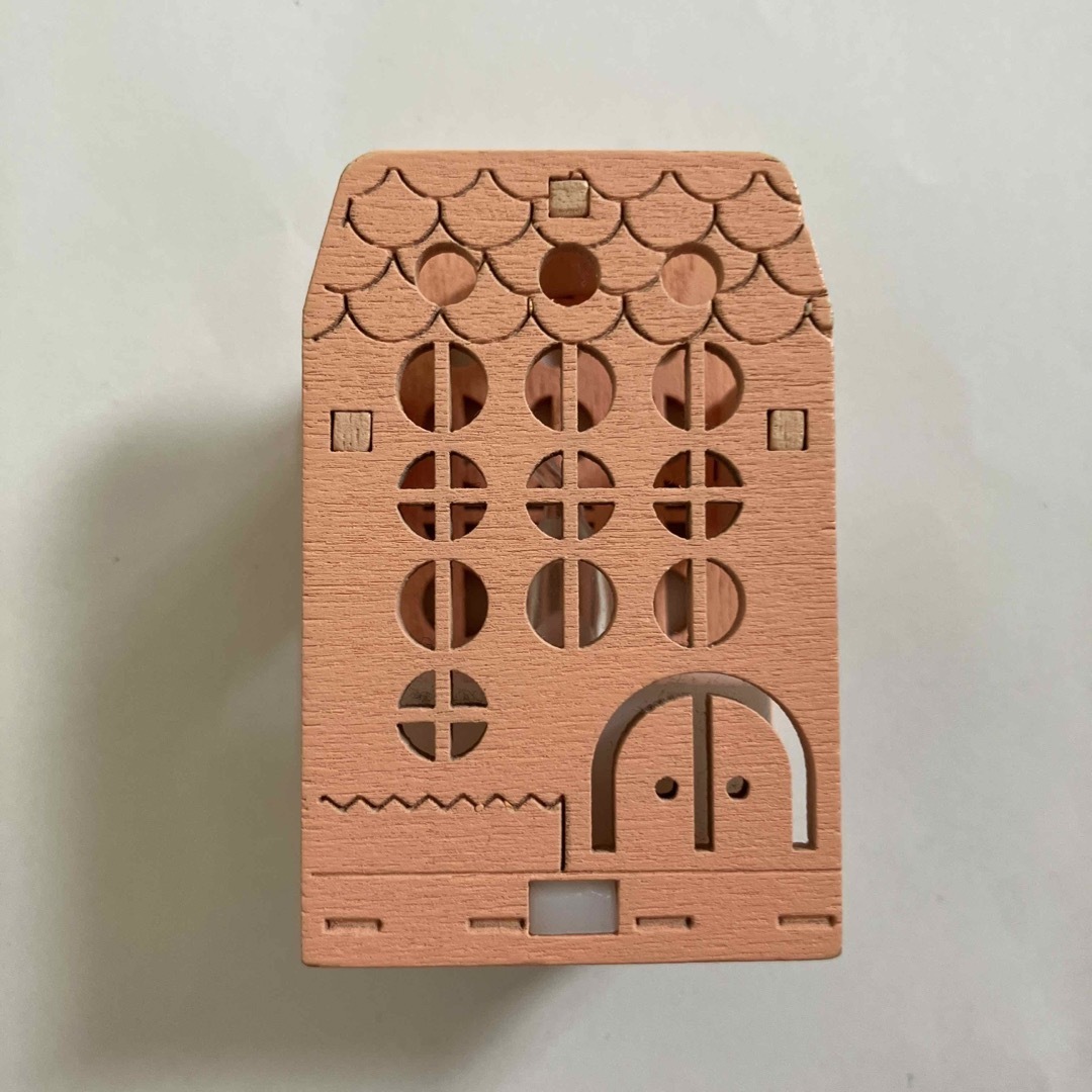 木のランプシェード　マンション ハンドメイドのおもちゃ(ミニチュア)の商品写真