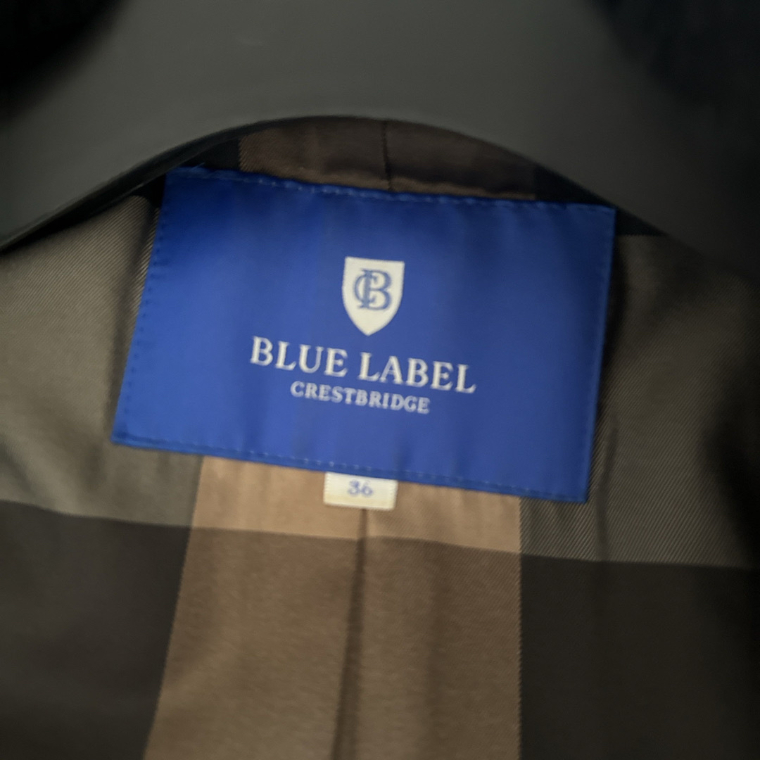 BURBERRY BLUE LABEL(バーバリーブルーレーベル)のバーバリーブルーレベルコート レディースのジャケット/アウター(トレンチコート)の商品写真