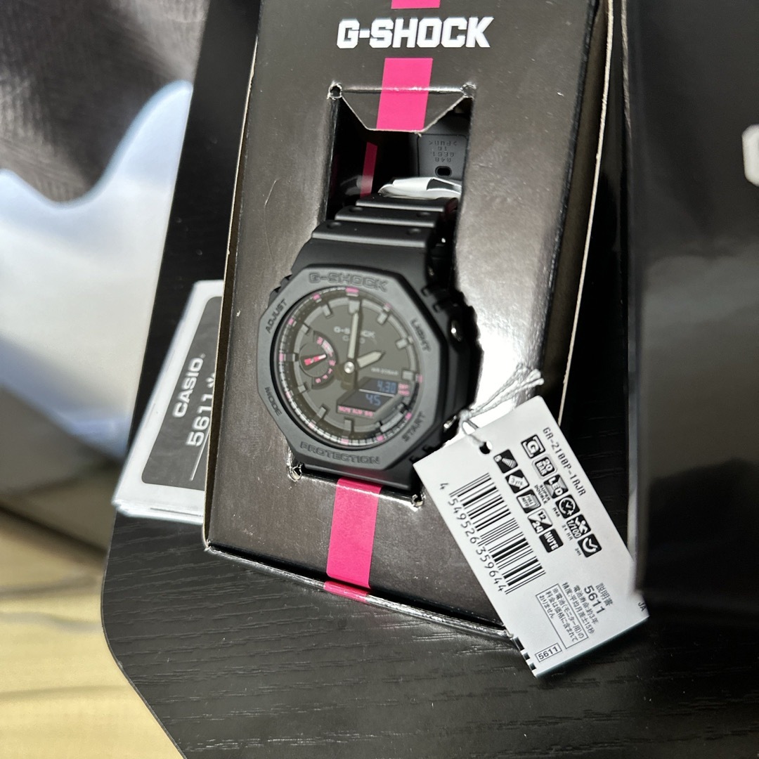 CASIO(カシオ)のCASIO G-SHOCK GA-2100P-1AJR メンズの時計(腕時計(アナログ))の商品写真