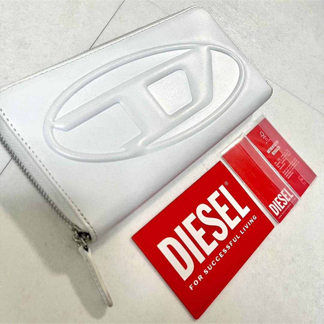 DIESEL(ディーゼル)の未使用/ディーゼル/オーバルディー/長財布/ホワイト レディースのファッション小物(財布)の商品写真