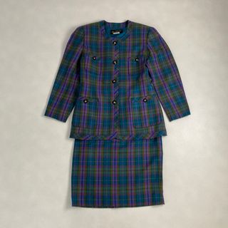 HARDY AMIES - ハーディエイミス　セットアップ　美品　英国王室御用達　最高級　セレモニー　緑　紫