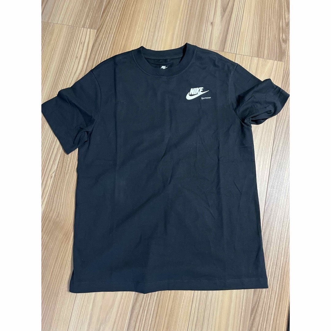 NIKE(ナイキ)のNIKE Tシャツ 半袖Tシャツ ブラック　M ワイドTシャツ レディースのトップス(シャツ/ブラウス(長袖/七分))の商品写真