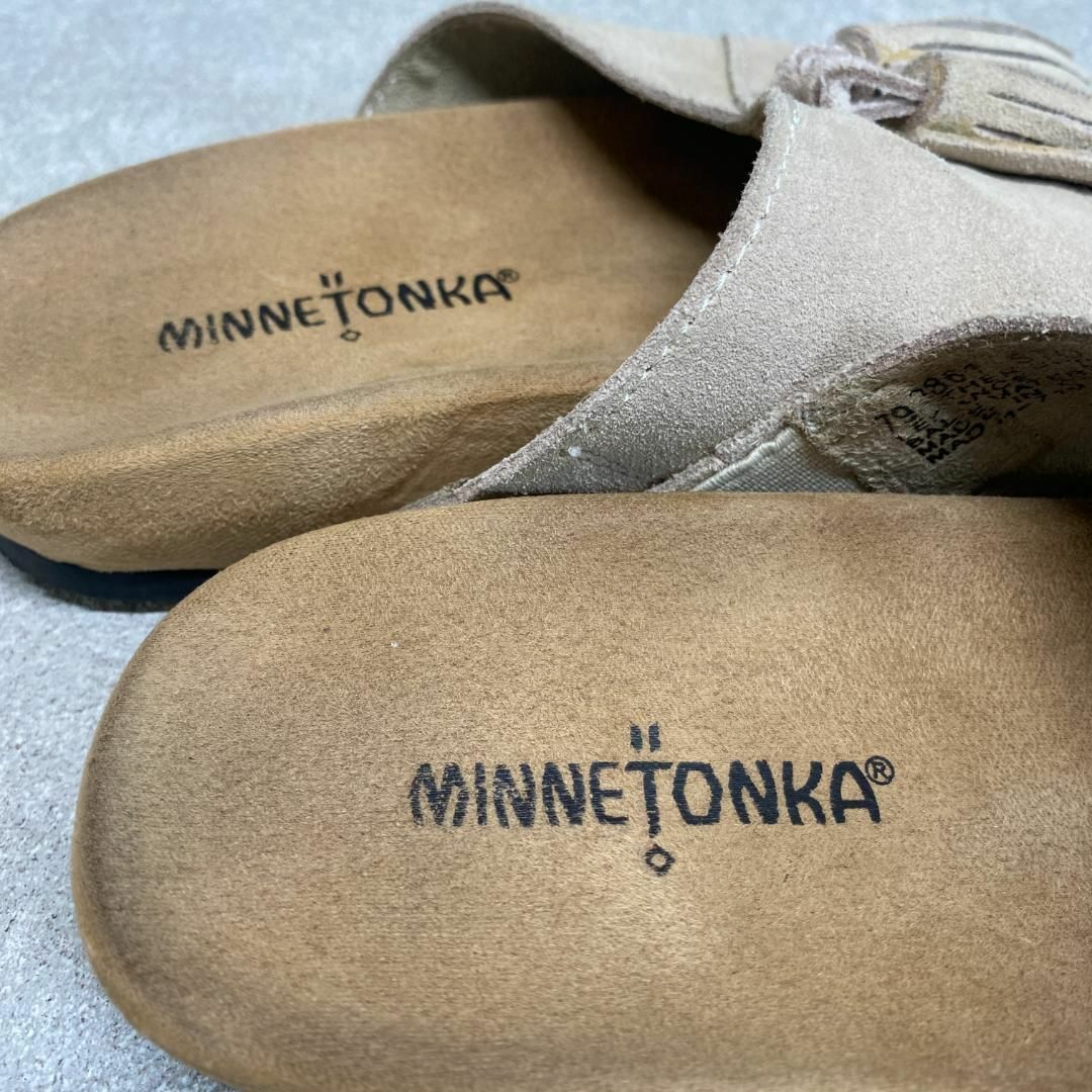 Minnetonka(ミネトンカ)のミネトンカ 5 22cm相当 ミラ STONE　サンダル ベージュ ♫ レディースの靴/シューズ(サンダル)の商品写真