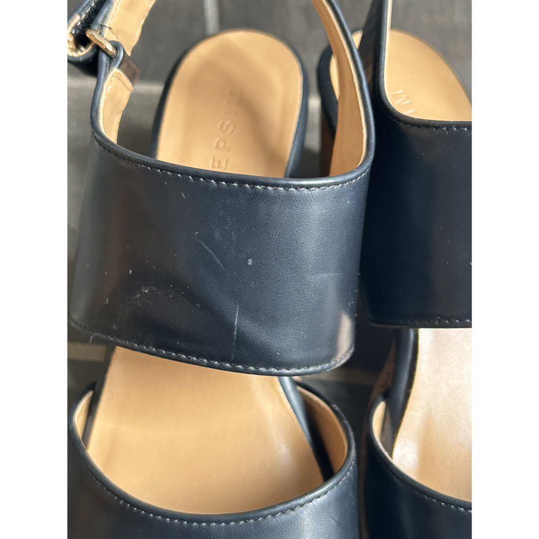 LEPSIM LOWRYS FARM(レプシィムローリーズファーム)のLEPSIM  リプシィム　ベルトサンダル　24cm 24.5cm ブラック　黒 レディースの靴/シューズ(サンダル)の商品写真