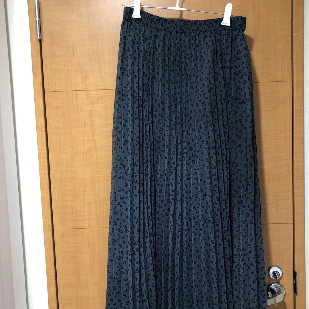 GU(ジーユー)のG U 柄スカート レディースのスカート(ロングスカート)の商品写真