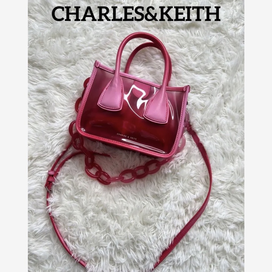 Charles and Keith(チャールズアンドキース)のCHARLES&KEITH シースルーエフェクト ハンドバッグ （Red） レディースのバッグ(ハンドバッグ)の商品写真