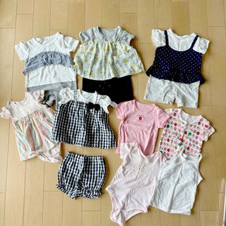 ユニクロ(UNIQLO)の女の子ベビー服　夏用　70サイズセット(ロンパース)