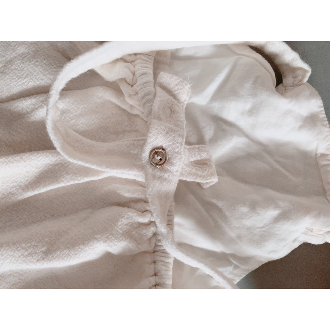 ZARA KIDS(ザラキッズ)のZARAベビー　エプロン キッズ/ベビー/マタニティのベビー服(~85cm)(シャツ/カットソー)の商品写真