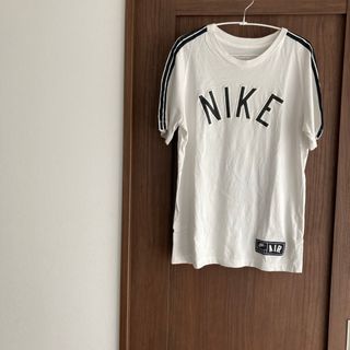 NIKE - 【NIKE】 ◎ Tシャツ