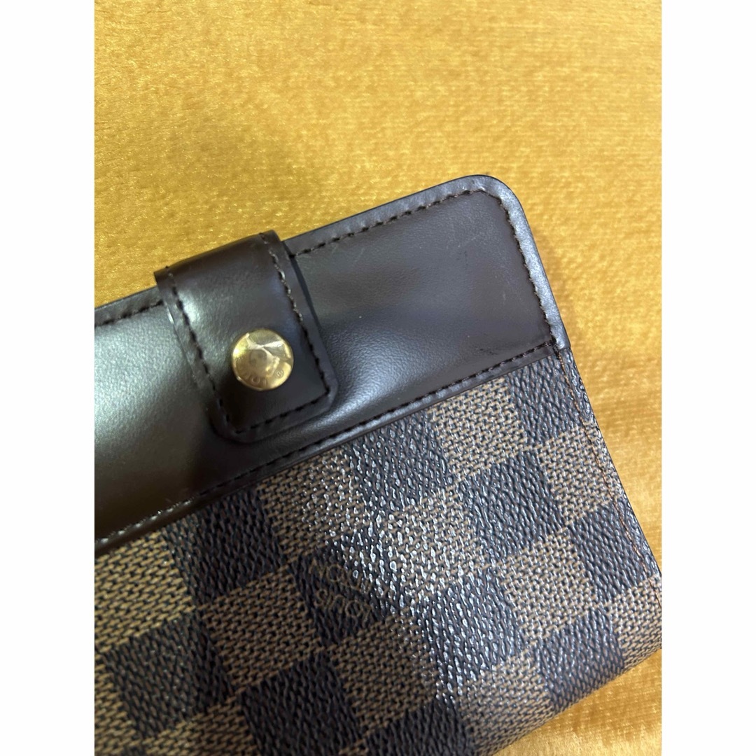 LOUIS VUITTON(ルイヴィトン)のお値下げ　ルイヴィトンダミエ　二つ折り財布 レディースのファッション小物(財布)の商品写真