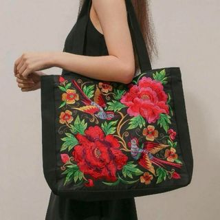 19【新品】レディース　トートバッグ　花柄　刺繍(ハンドバッグ)