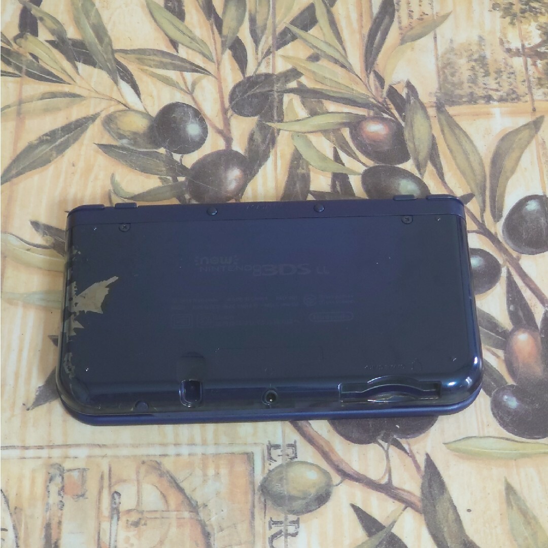 ニンテンドー3DS(ニンテンドー3DS)のNewニンテンドー3DS LL メタリックブルー液晶美品 エンタメ/ホビーのゲームソフト/ゲーム機本体(携帯用ゲーム機本体)の商品写真