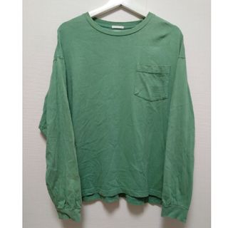 ジーユー(GU)のGU　グリーン　Ｍサイズ　クルーネックロンT オーバーサイズ ユニセックス(Tシャツ/カットソー(七分/長袖))