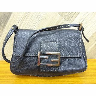 フェンディ(FENDI)のＫ池126/ FENDI セレリア マンマバケット レザー ハンドバッグ(ハンドバッグ)