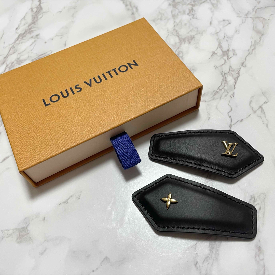 LOUIS VUITTON(ルイヴィトン)のルイヴィトン　ヘアアクセサリー　ヘアピン　バレッタ レディースのヘアアクセサリー(バレッタ/ヘアクリップ)の商品写真