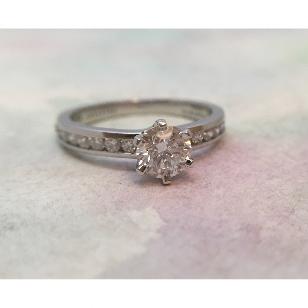 Tiffany & Co.(ティファニー)の最終値下 ティファニー 0.52ct チャンネル ダイヤモンド リング プラチナ レディースのアクセサリー(リング(指輪))の商品写真