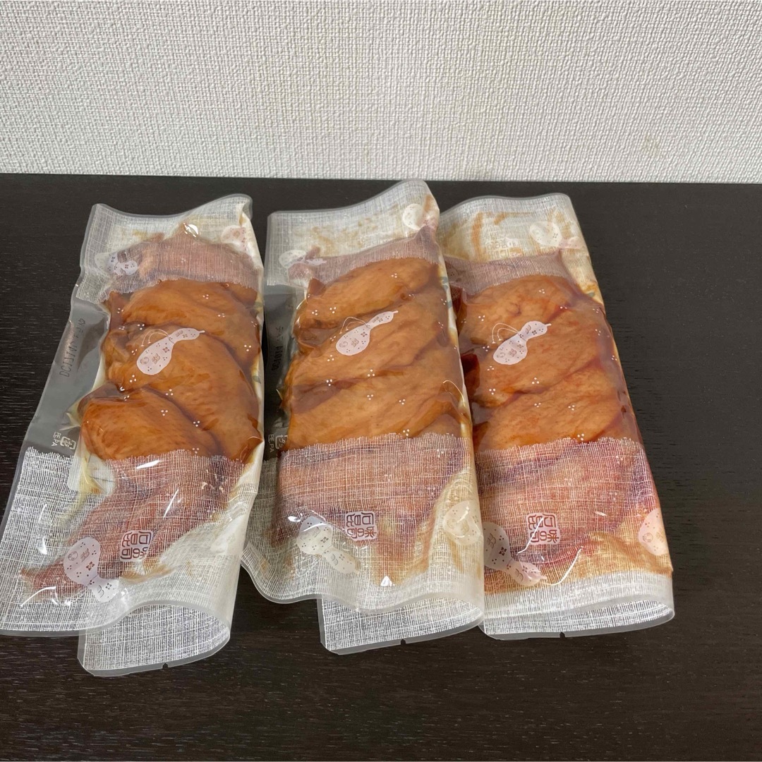 石昆  うみぁーっ手羽  しょうゆ ピリ辛 八丁みそ 3セット 食品/飲料/酒の加工食品(その他)の商品写真