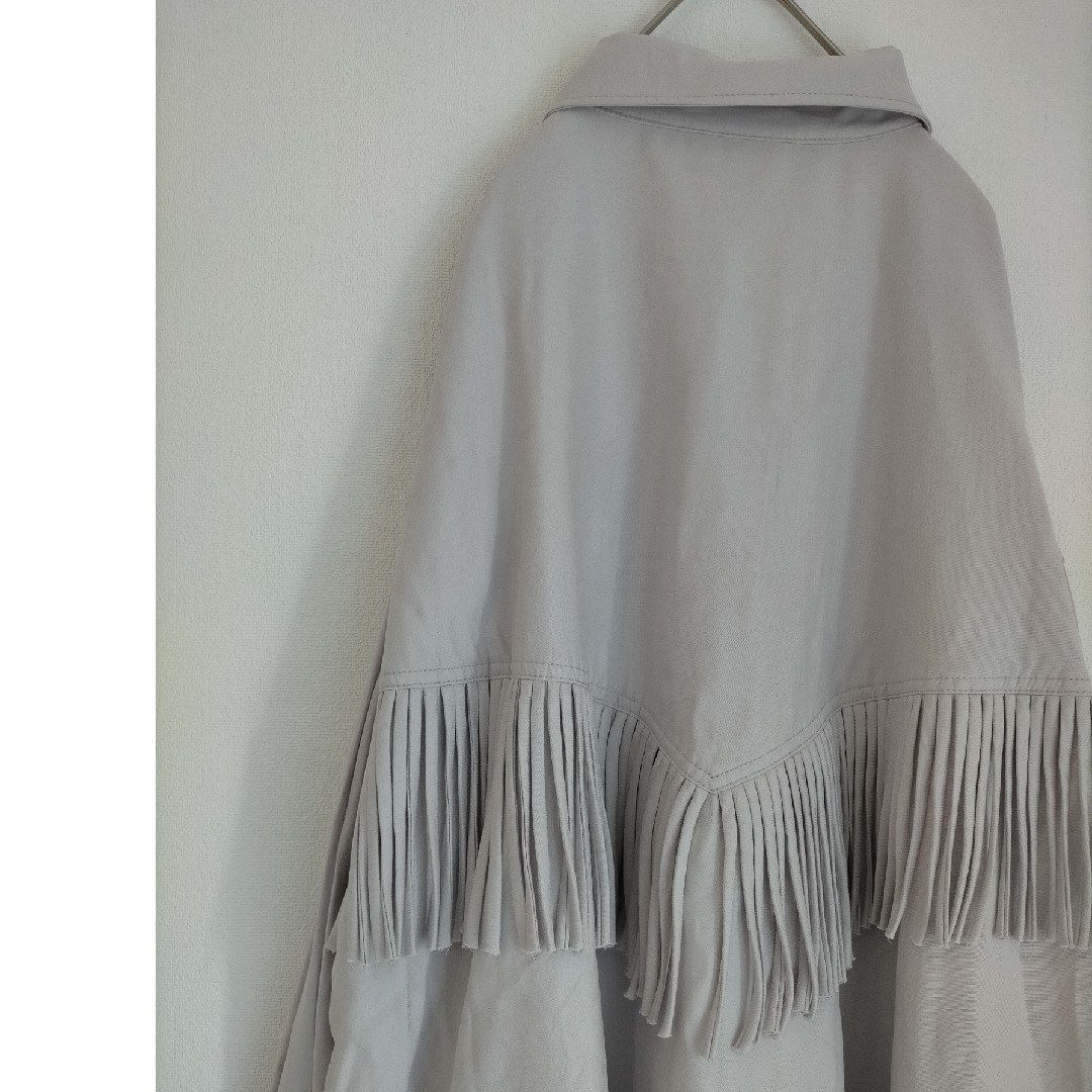 moussy(マウジー)のMOUSSY FRINGE OVER シャツ レディースのトップス(シャツ/ブラウス(長袖/七分))の商品写真