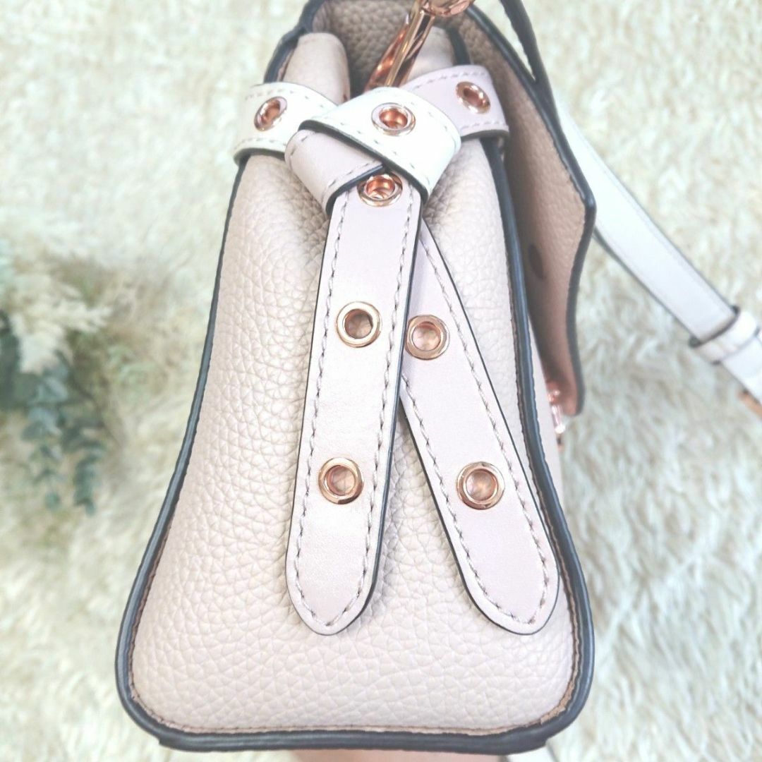 Michael Kors(マイケルコース)の美品✨マイケルコース ブリストル スモールサッチェル レザー ショルダーバッグ  レディースのバッグ(ショルダーバッグ)の商品写真