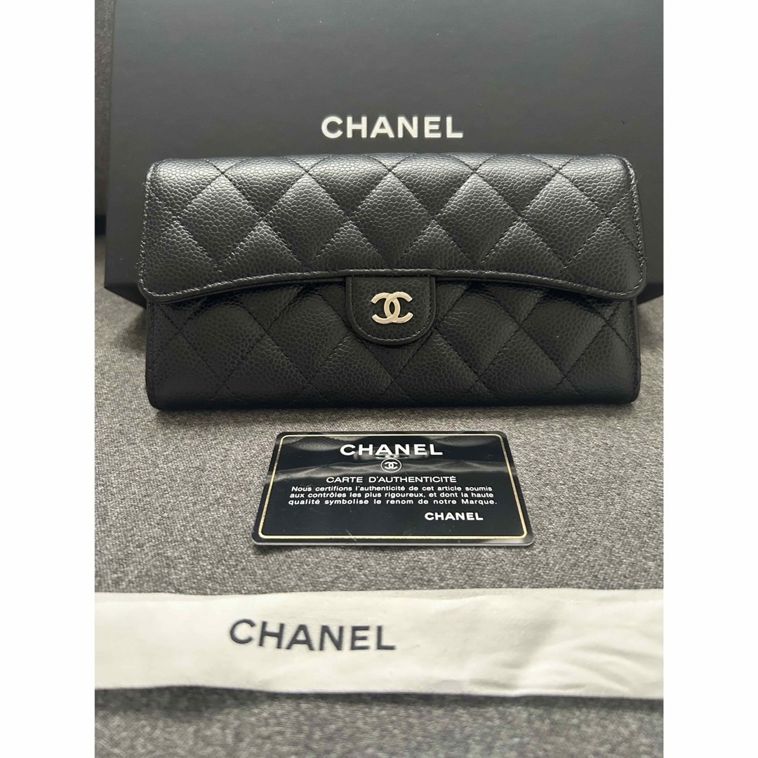 CHANEL(シャネル)のCHANEL長財布　キャビアスキン　マトラッセ レディースのファッション小物(財布)の商品写真