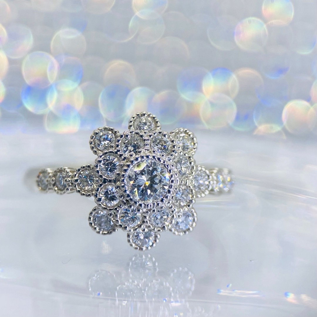 ★SALE★ダイヤモンド 0.7カラット ミルグレイン フラワーモチーフリング レディースのアクセサリー(リング(指輪))の商品写真
