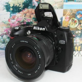 ニコン(Nikon)の❤️新品カメラバッグ付き❤️Nikon D70❤️希少な超広角レンズセット❤️(デジタル一眼)